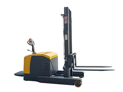 1.5噸前移電動(dòng)堆高車(chē)