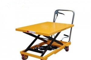 手動(dòng)式移動(dòng)液壓升降平臺(tái)車正確操作視頻。