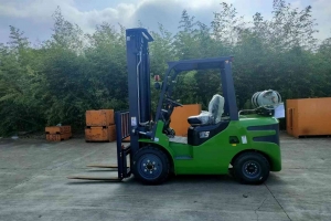 如何選擇電動(dòng)叉車的液壓油？