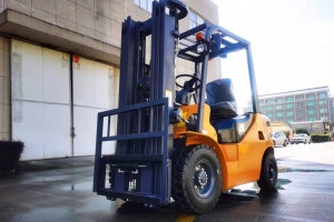 電動叉車直流電動機(jī)的維修