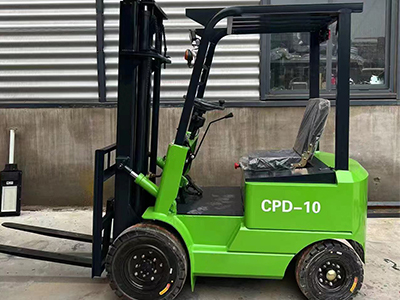 電動叉車