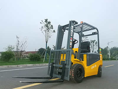 電動(dòng)叉車