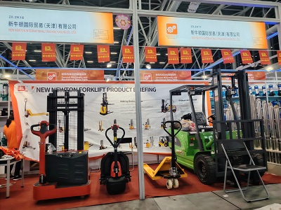 新牛盾叉車(chē)：廣交會(huì)上展示中國(guó)制造的實(shí)力與創(chuàng)新